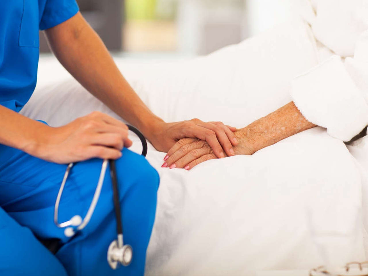 Fondurile asigurării medicale, majorate cu peste 167 de milioane de lei. Ce servicii vor fi extinse