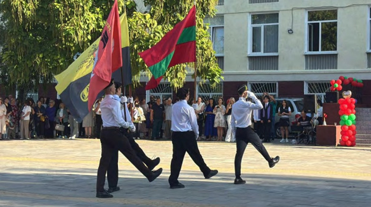 Școala din stânga Nistrului: Peste 90% din copii învață, în limba rusă, că Moscova este „patria” lor, iar R. Moldova este ignorată în manuale 