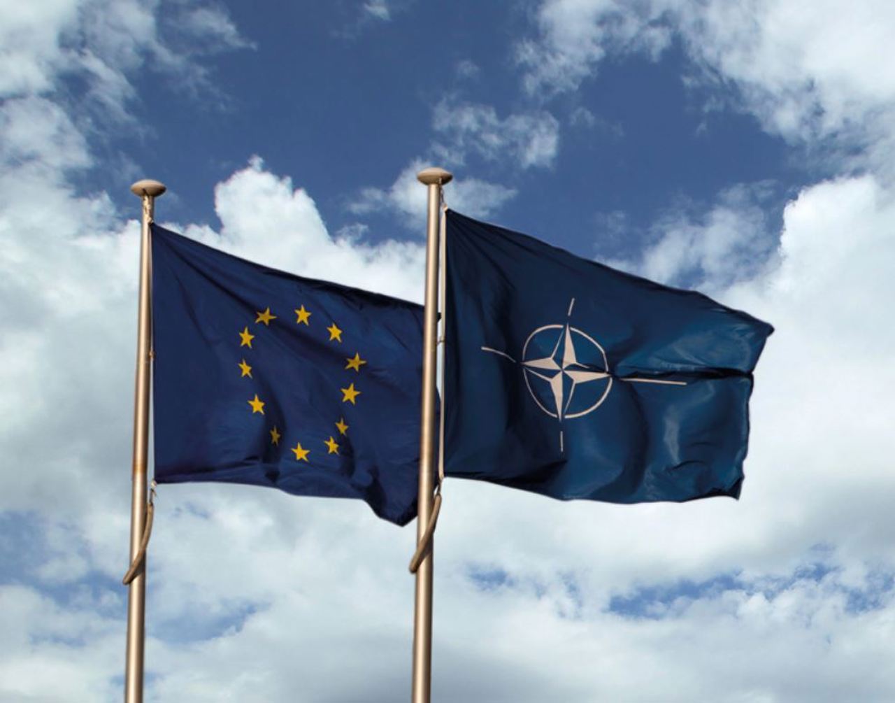 Corespondență Dan Alexe | „Tinker Tailor Soldier Spy”: prin NATO și UE, Bruxelles arată iar că este un Eldorado pentru spioni