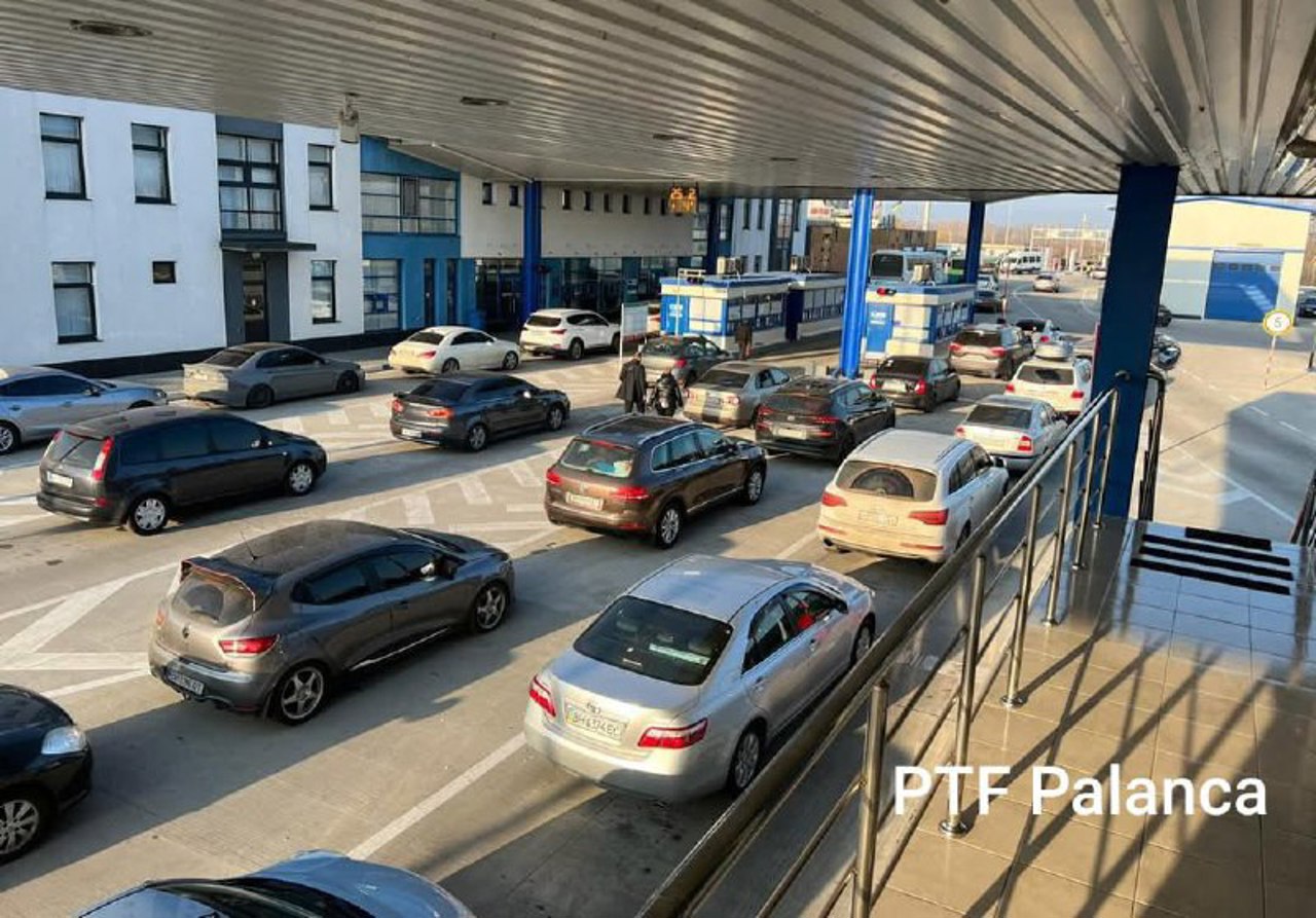 Atenție, călători! Trafic intens la PTF Palanca-Maiaki-Udobnoie, pe sensul de intrare în Republica Moldova