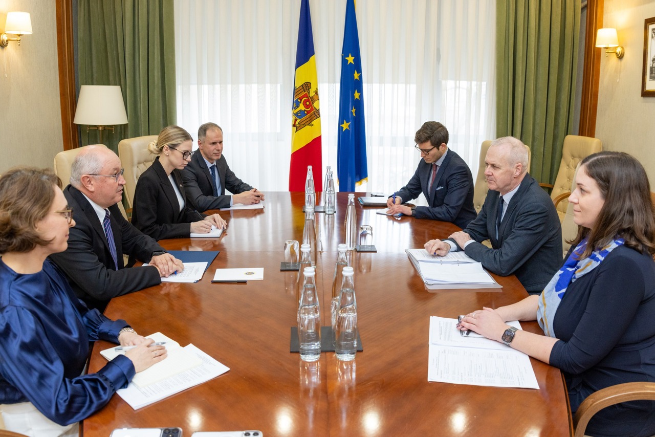 Parteneriatul cu NATO, reconfirmat la Guvern: Chișinăul mizează pe reziliență și securitate cibernetică