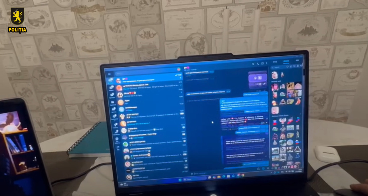 Escrocherii online cu profiluri false: Trei tineri, reținuți în urma unor percheziții la Chișinău și Orhei