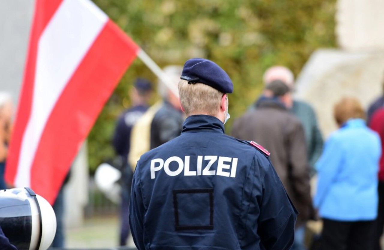 Стрельба  в австрийской школе: погибли 11 человек