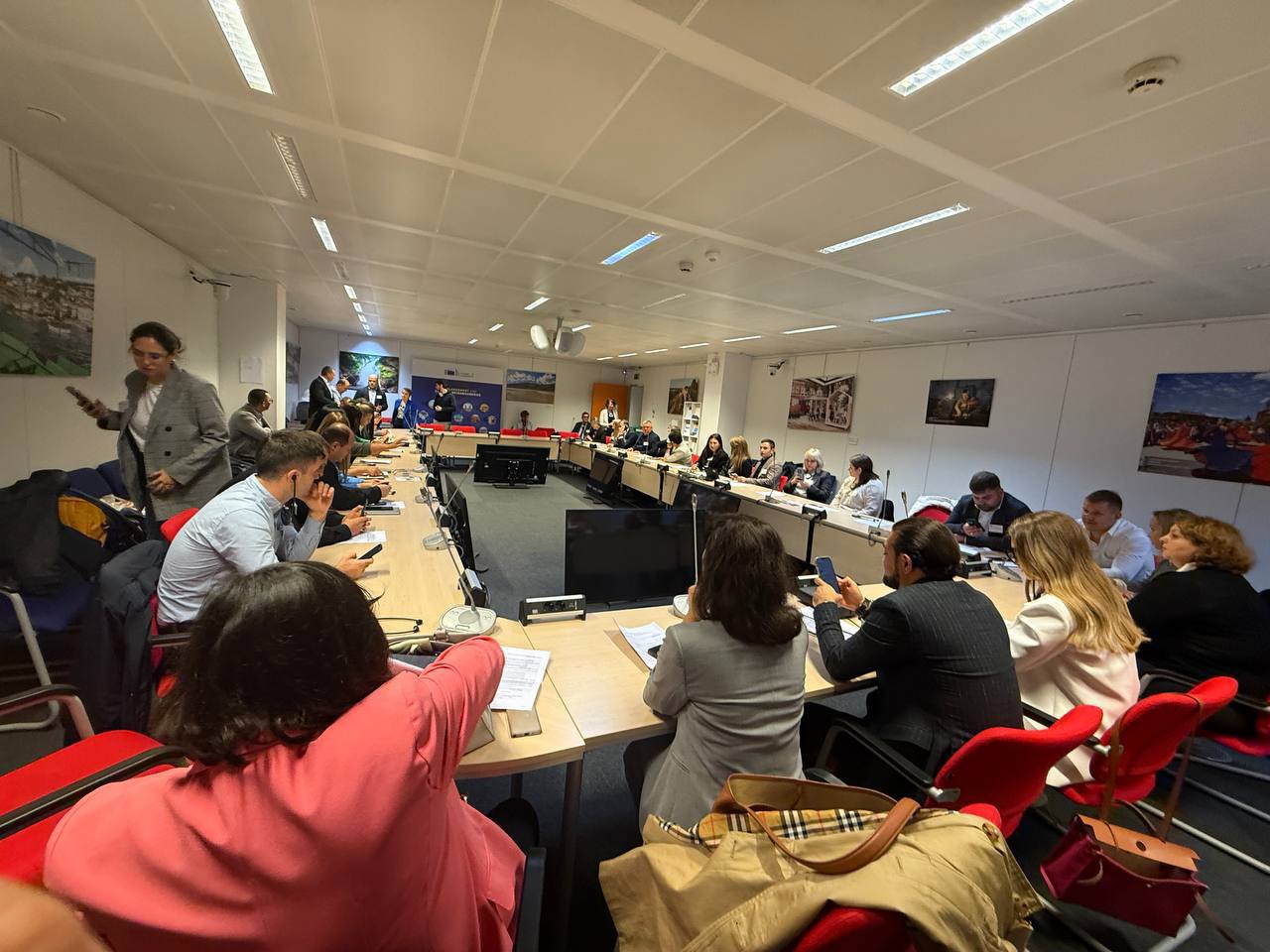 Un grup de antreprenori moldoveni, în vizită la Bruxelles pentru a afla despre oportunitățile Planului de Creștere pentru R. Moldova 
