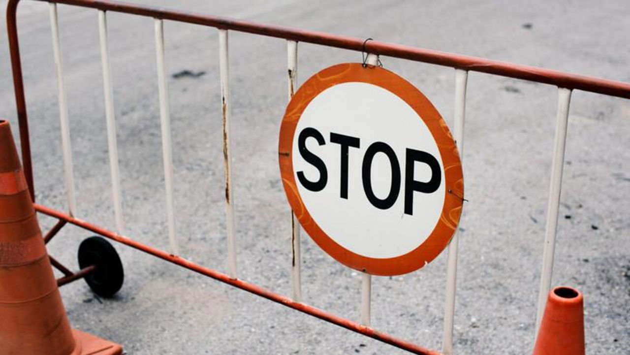Atenție, șoferi! Trafic sistat temporar pe strada Aleea Gării