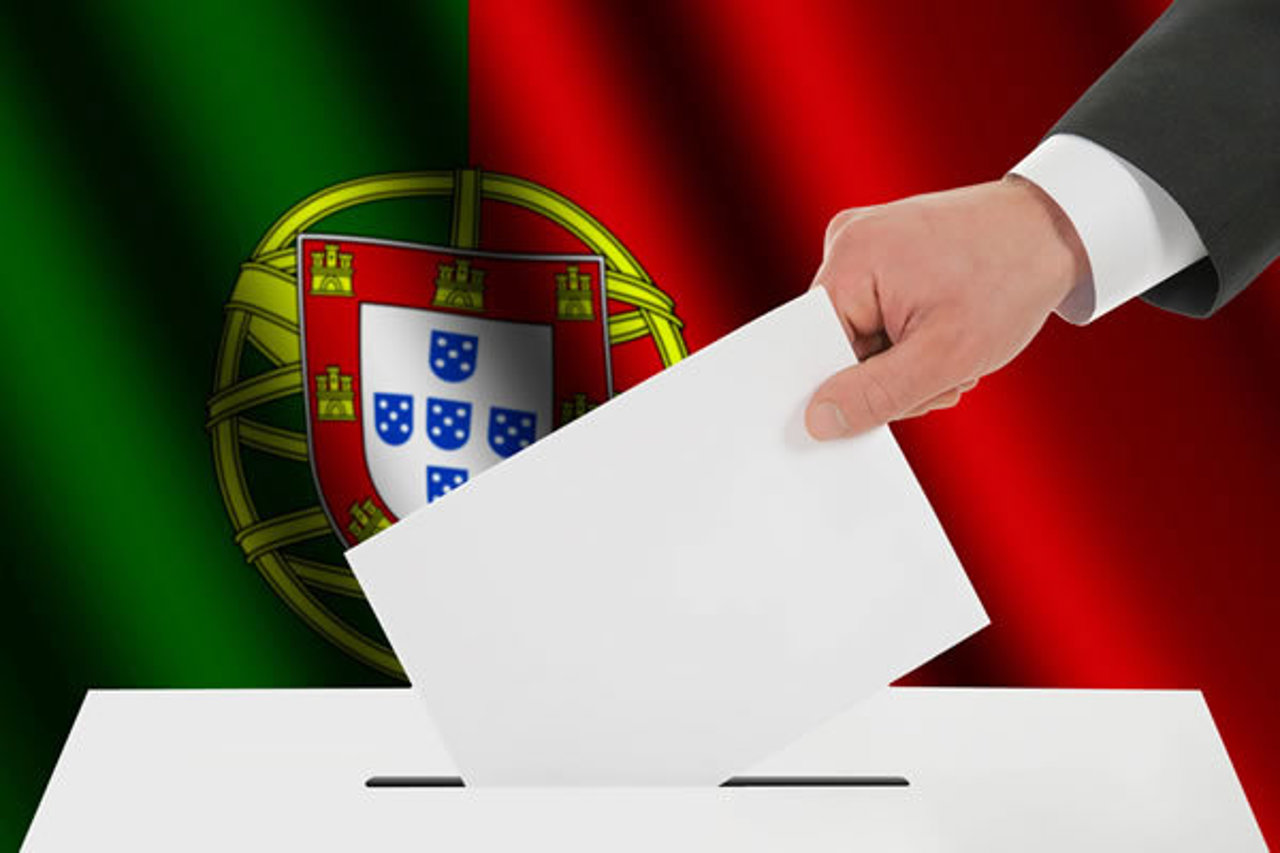 Portugal's citizens are electing their deputies today in an early vote