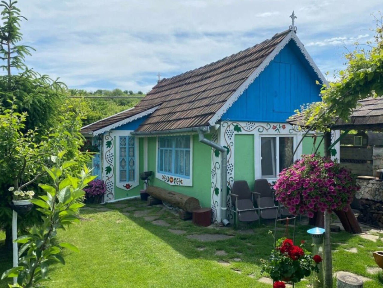 Three room homes dominate Moldova. One third lack water and sewer access