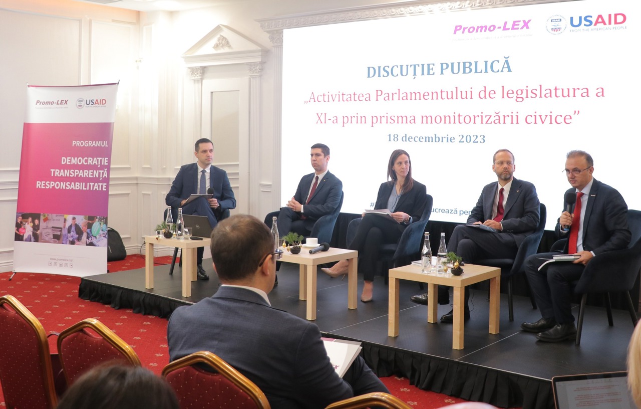 Promo-LEX: Deputații de Legislatura a unsprezecea nu au fost suficient de transparenți în aprobarea unor proiecte de legi