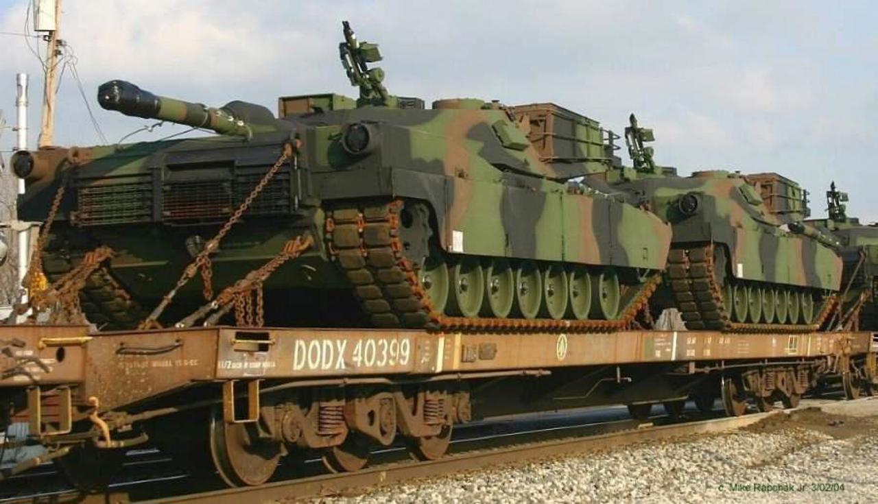 "Танковая коалиция": Киев может получить более 150 западных танков различных моделей