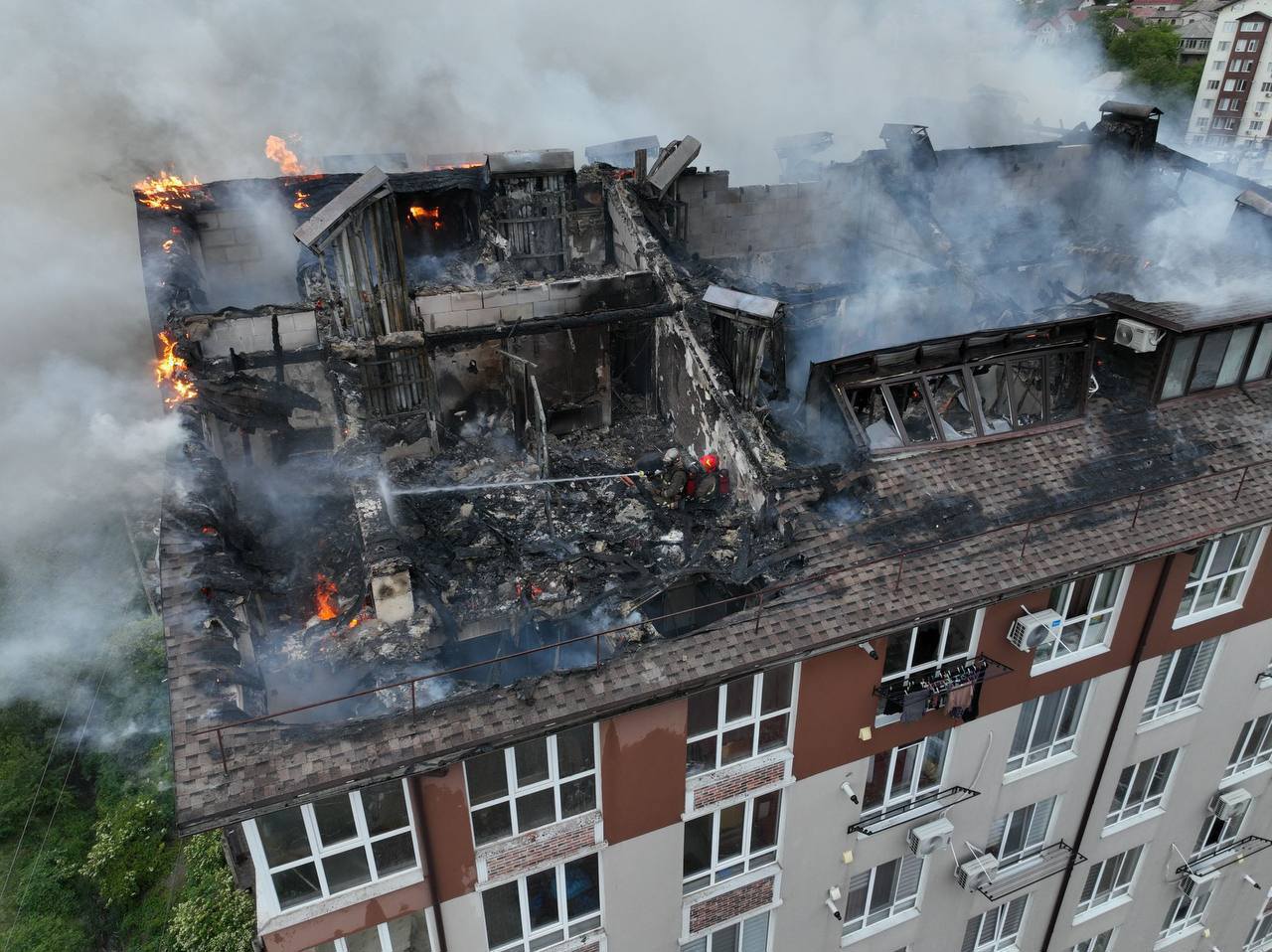 Cемьям, которые остались без жилья после пожара в Дурлештах, начали выплачивать компенсации