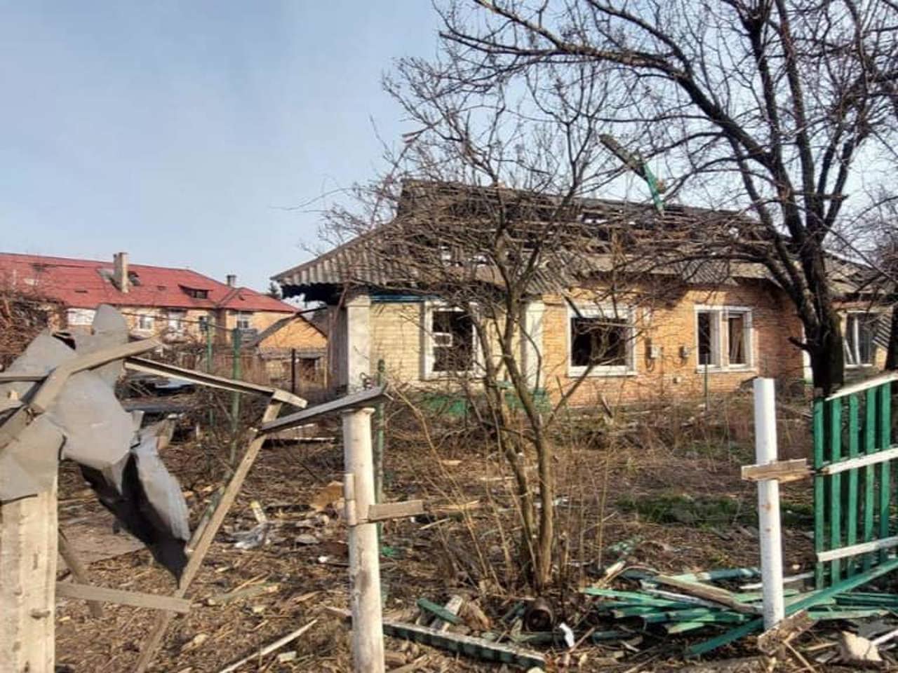 Rușii au atacat orașul Novohrodivka din regiunea Donețk: O persoană a decedat, două au fost rănite