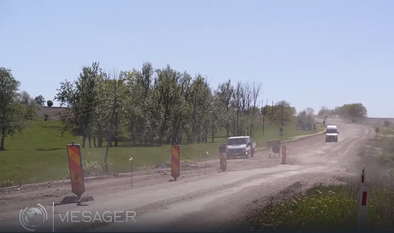 Au început lucrările de reparație a drumului Soroca - Arionești - Otaci. Locuitori din 15 localități, în așteptare