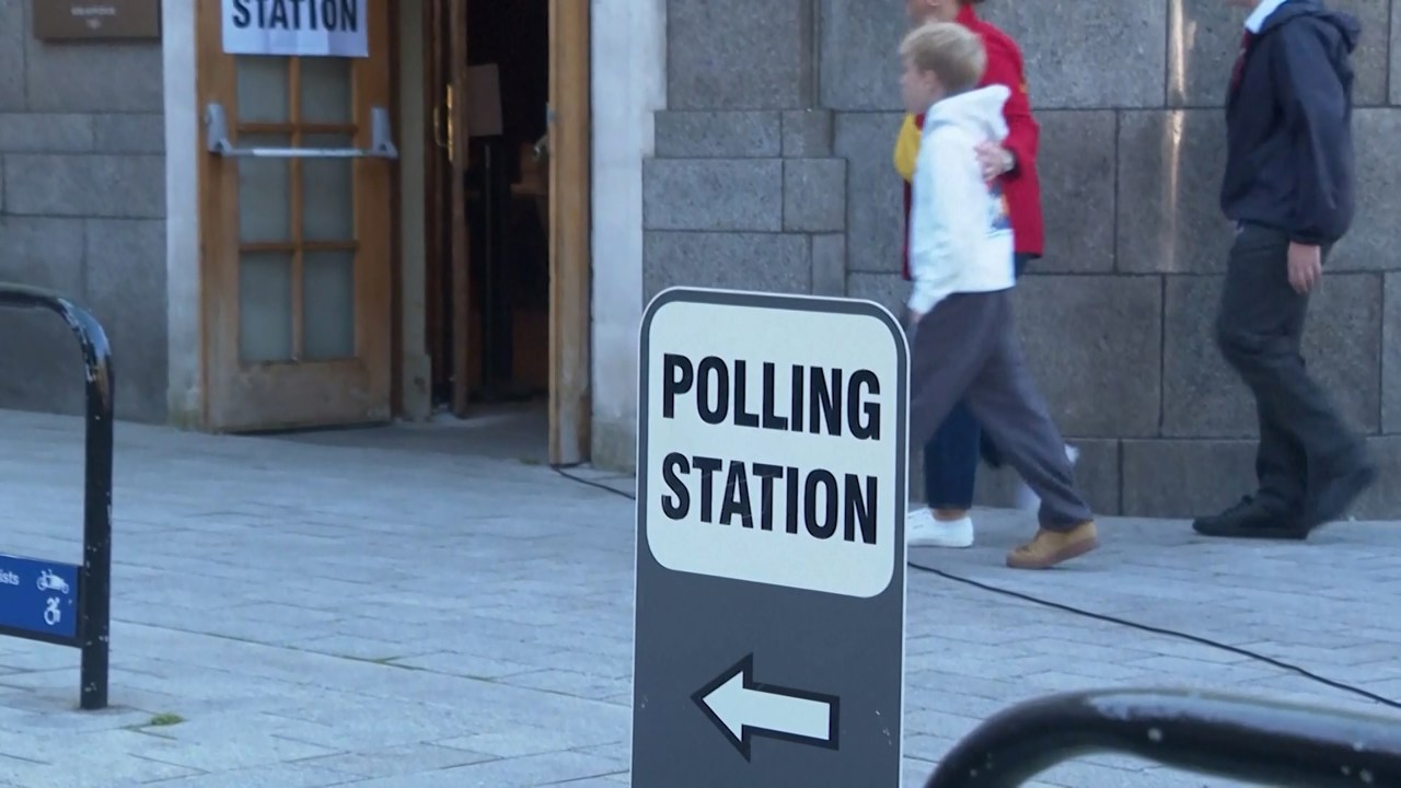 В Великобритании проходят парламентские выборы. Впервые за 14 лет власть может поменяться
