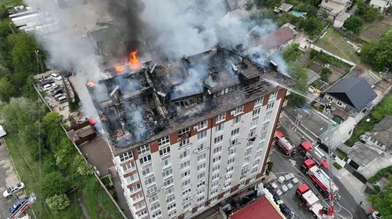 Familiile afectate de incendiul de la Durlești vor primi sprijin sub formă de vouchere și cazare temporară