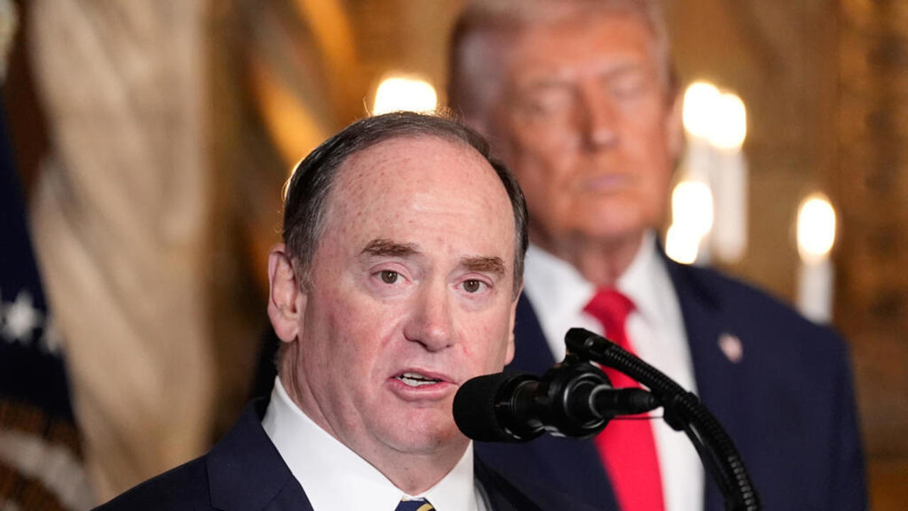 В Пентагоне сообщили об отставке министра ВМС США Джона Фелана