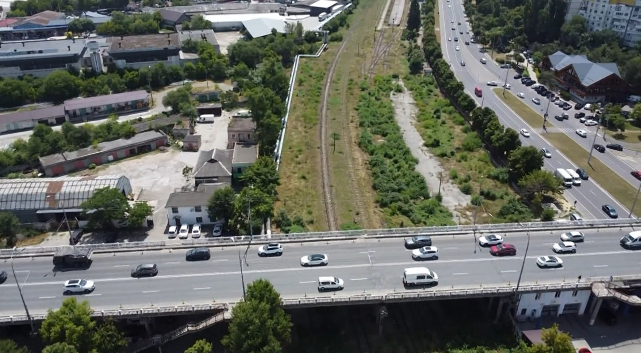 Podul de pe strada Ismail, în stare avansată de degradare: Reparația capitală întârzie din cauza birocrației