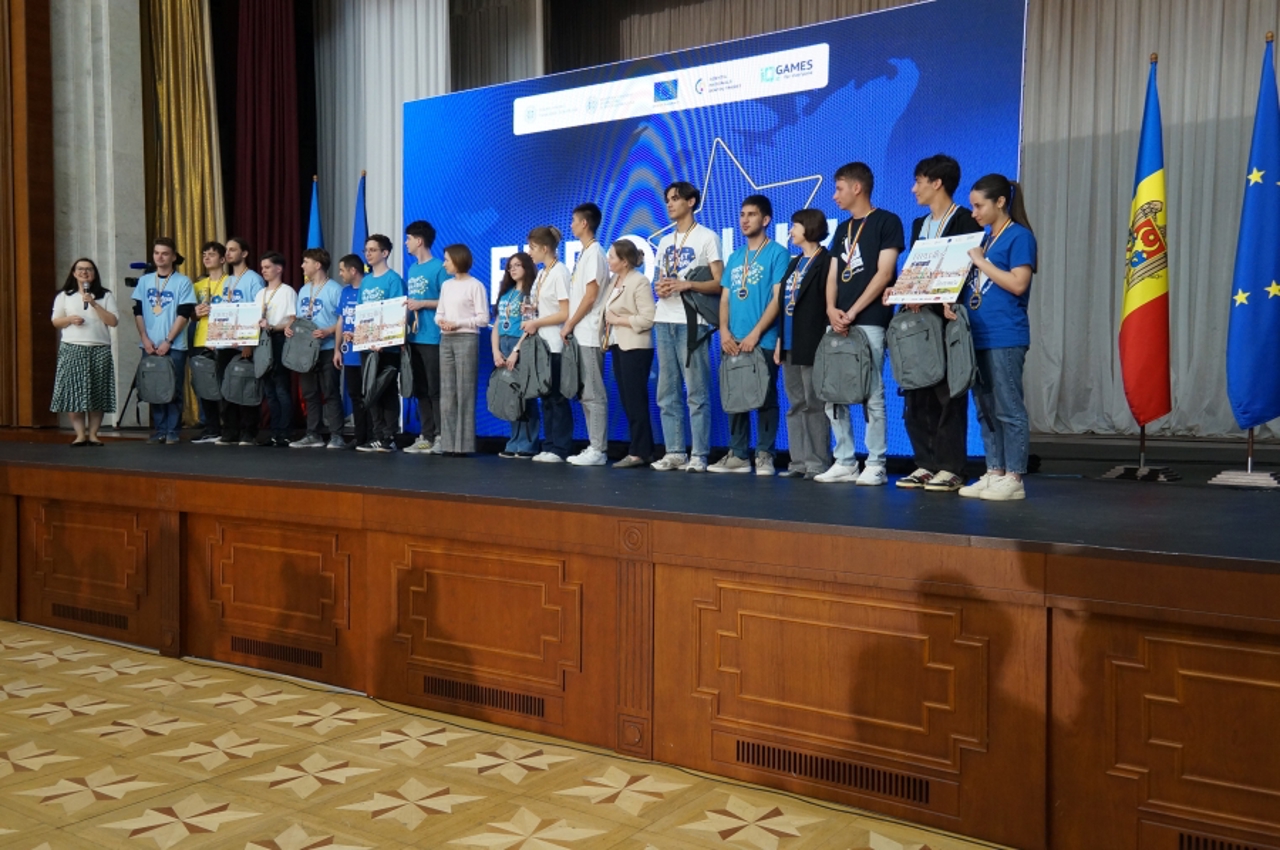 Câștigătorii concursului EuroQuiz 2025 vor beneficia de o vizită educațională la instituțiile UE