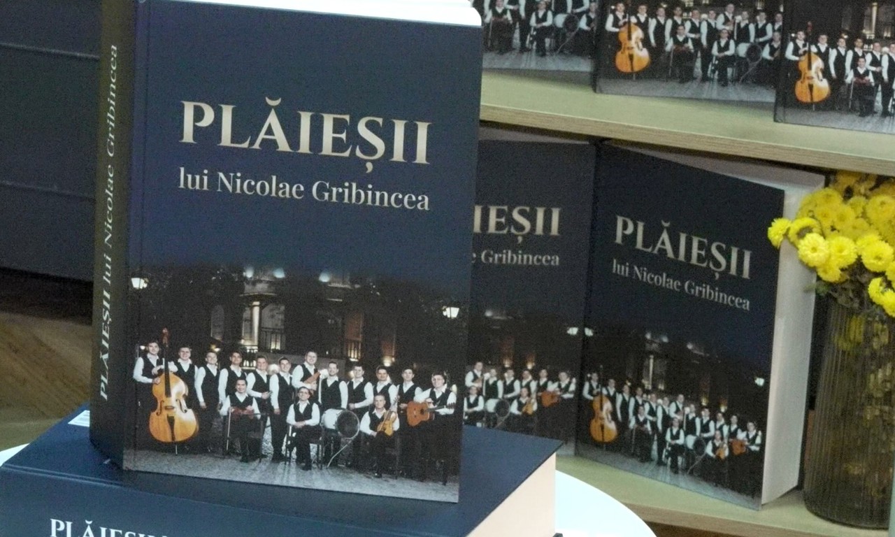 Ansamblul „Plăieșii” | 37 de ani de cântec, tradiții și folclor autentic, adunați într-o carte semnată de Nicolae Gribincea 