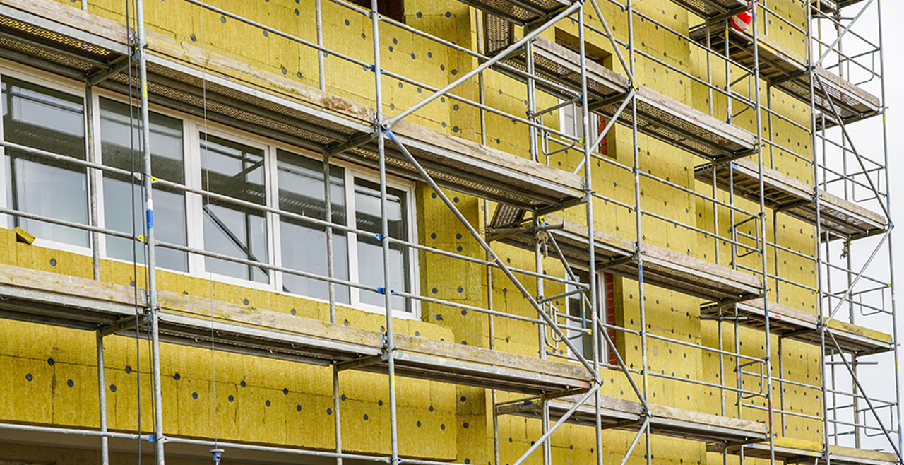 Tenants’ associations invited: free energy audits and grants covering up to 70% of apartment building rehabilitation costs