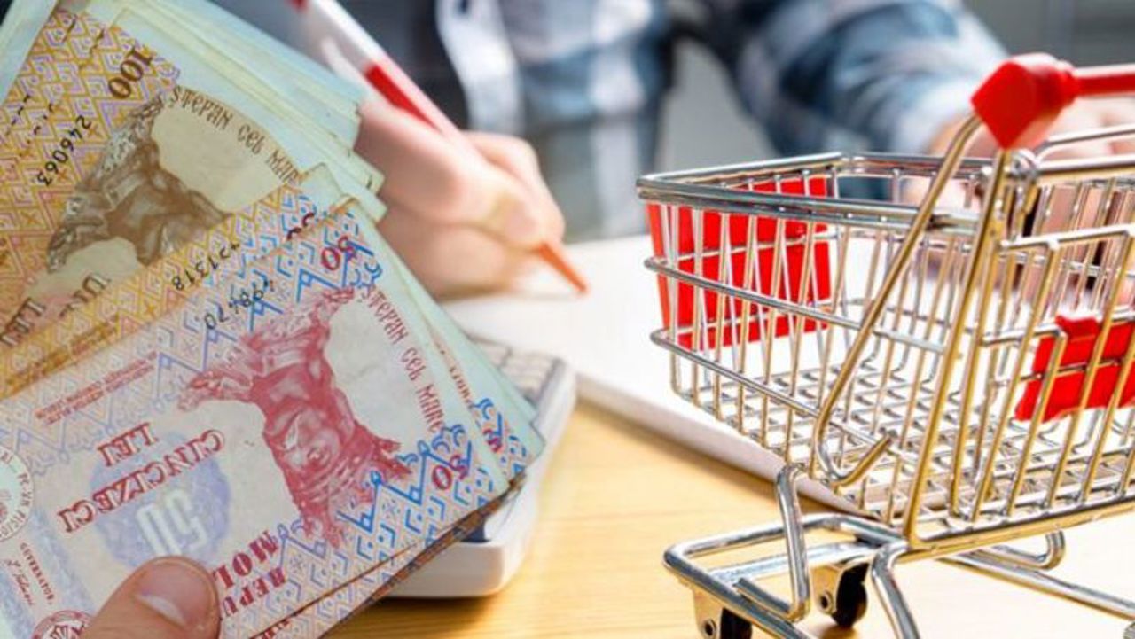Moldovenii pun mai mulți bani deoparte. Economiile nete au crescut cu 10 miliarde de lei