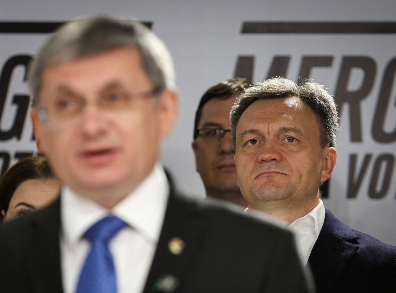 OPINII | Plecarea lui Recean, mișcare „tactică”: „Am putea să avem un premier cu pretenții de a deveni următorul președinte al R. Moldova”