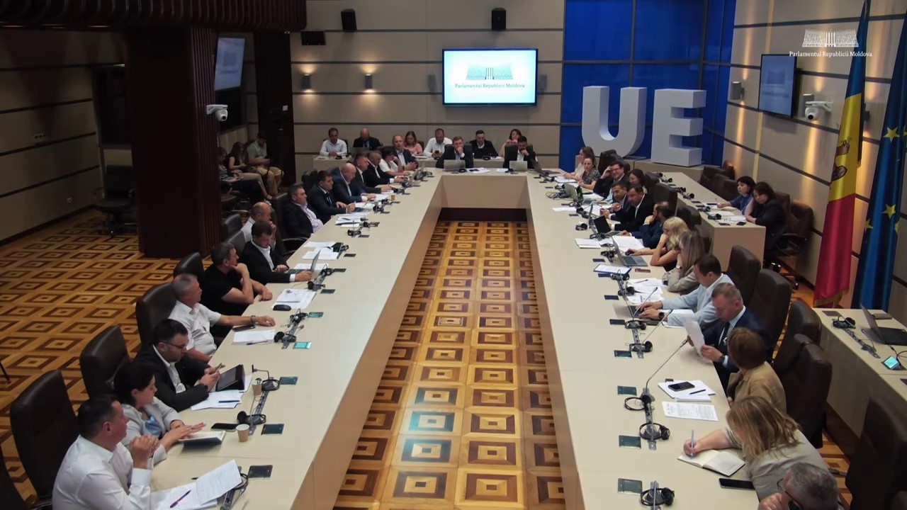 Comisia lui Plîngău cere inventarierea proprietăților statului: „Nu poate fi transmis un sanatoriu și el să dispară” 