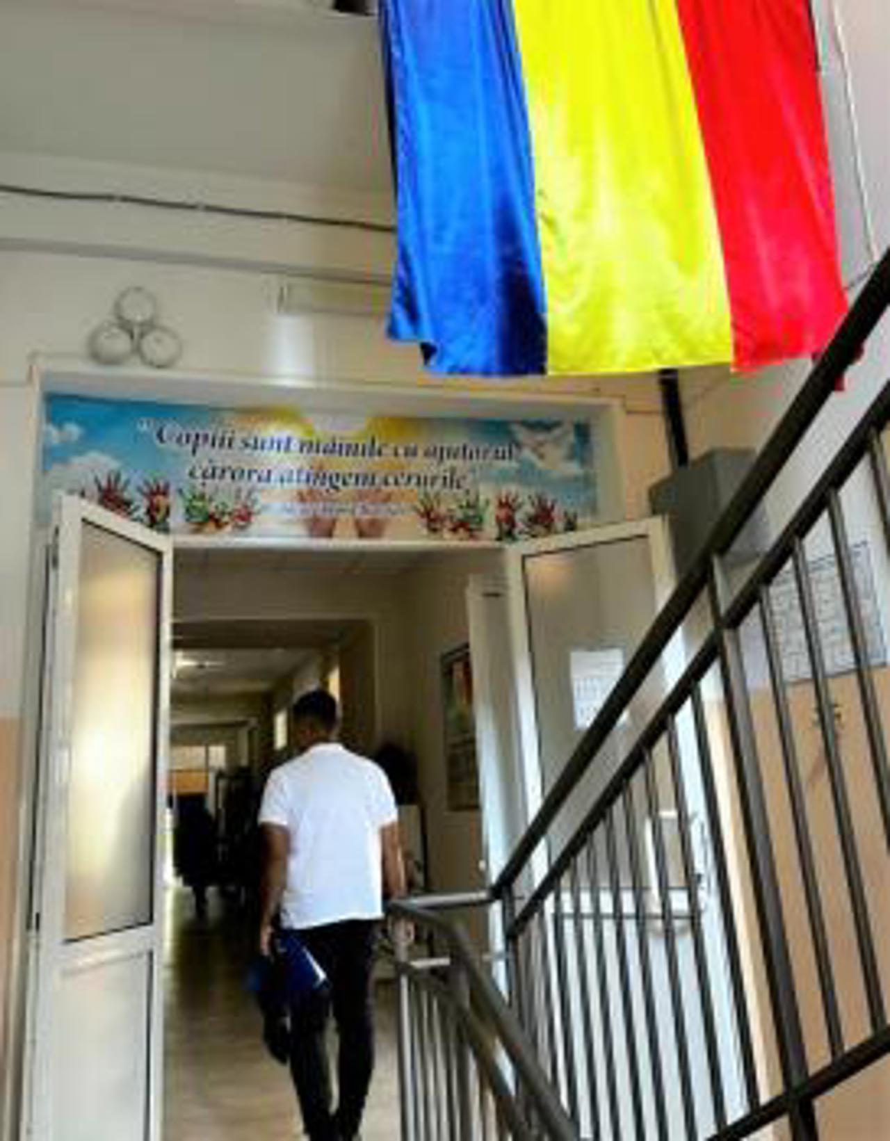 Inspecții la instituțiile de învățământ cu predare în limba română din stânga Nistrului