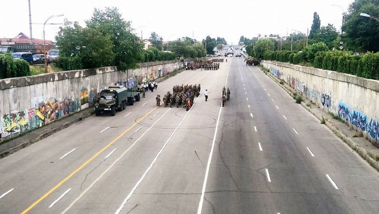 Antrenament pentru Parada Militară de pe 27 august: Zilele în care va fi restricționat traficul în cartierul Telecentru