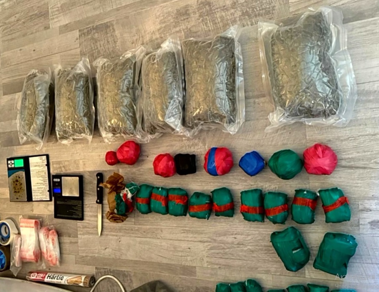 (ВИДЕО) У жителя Кишинева обнаружили 5 кг наркотиков: подозреваемый помещен под арест