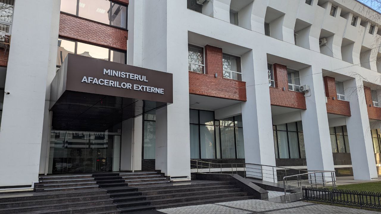 MAE respinge acuzațiile Rusiei privind intervenția de la Ambasada rusă din Chișinău