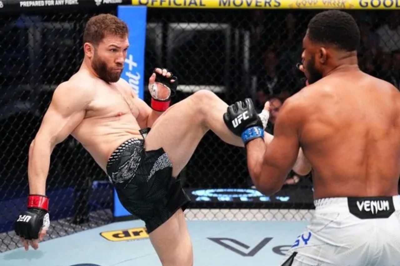 Luptătorul moldovean Ion Cuțelaba a obținut a 9-a sa victorie în „Ultimate Fighting Championship"