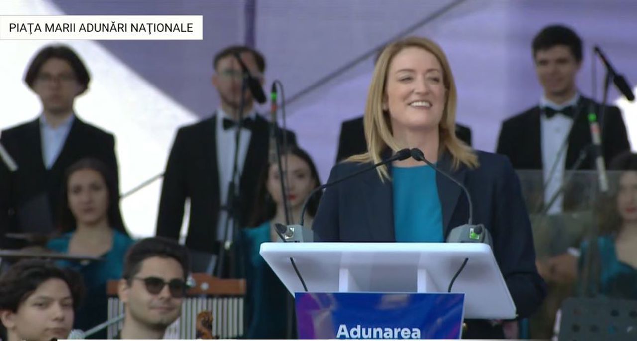 LIVE // "European Moldova" // Roberta Metsola: "Moldova is Europe!"