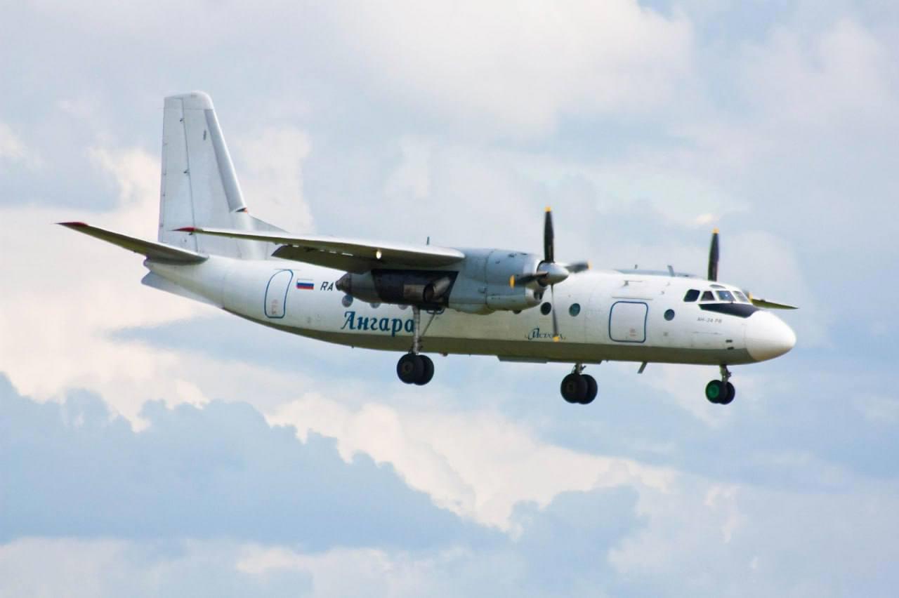 В России разбился пассажирский самолет Ан-24. По предварительным данным, все на борту погибли