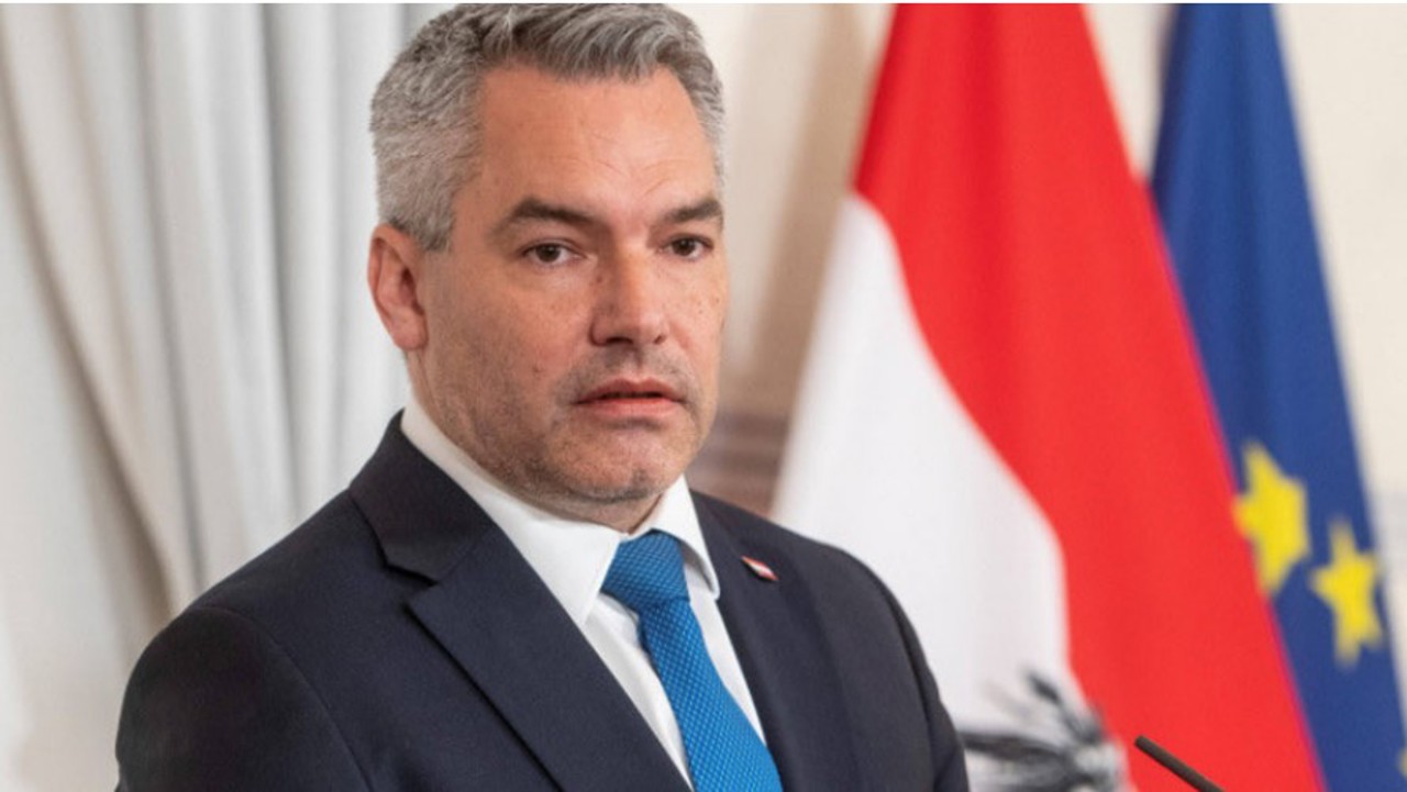 Cancelarul austriac Karl Nehammer convoacă alegeri legislative în Austria la 29 septembrie