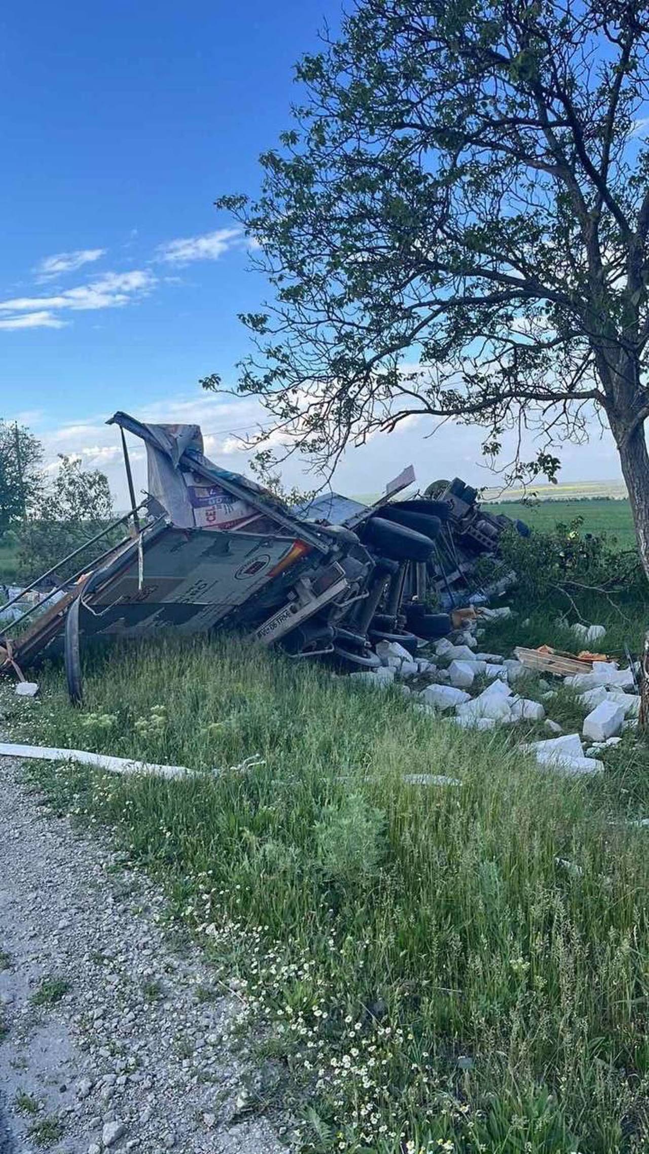 Grav accident rutier la Taraclia: Șoferul unui camion și pasagerul său au murit