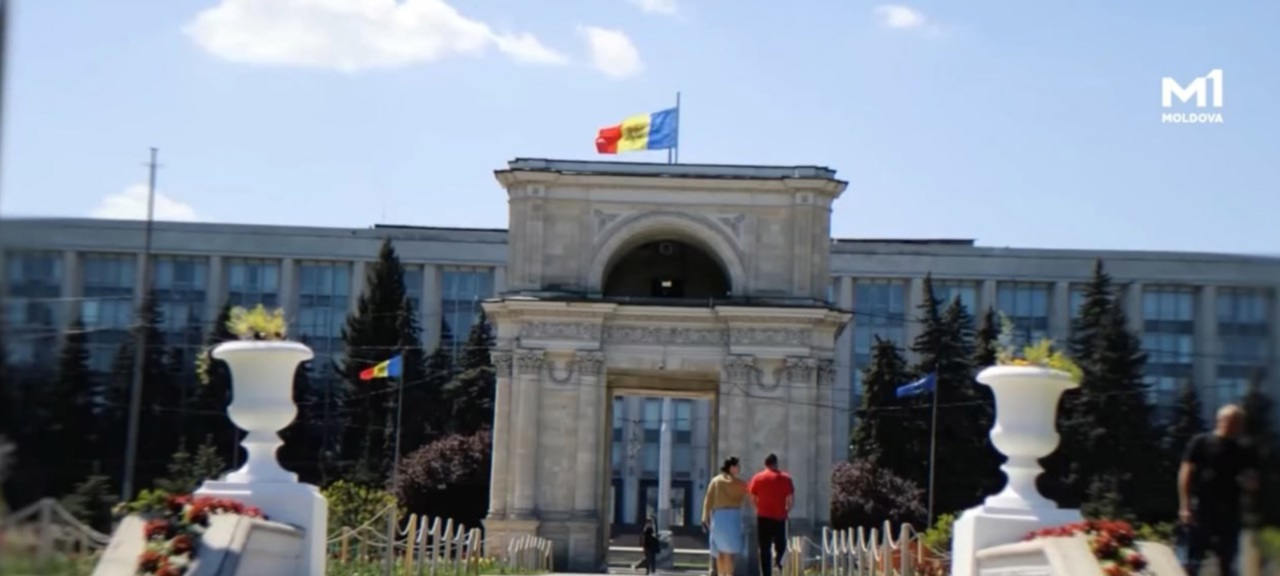 VIDEO | „35 de ani de independență”: 1993, anul în care se „năștea” leul moldovenesc