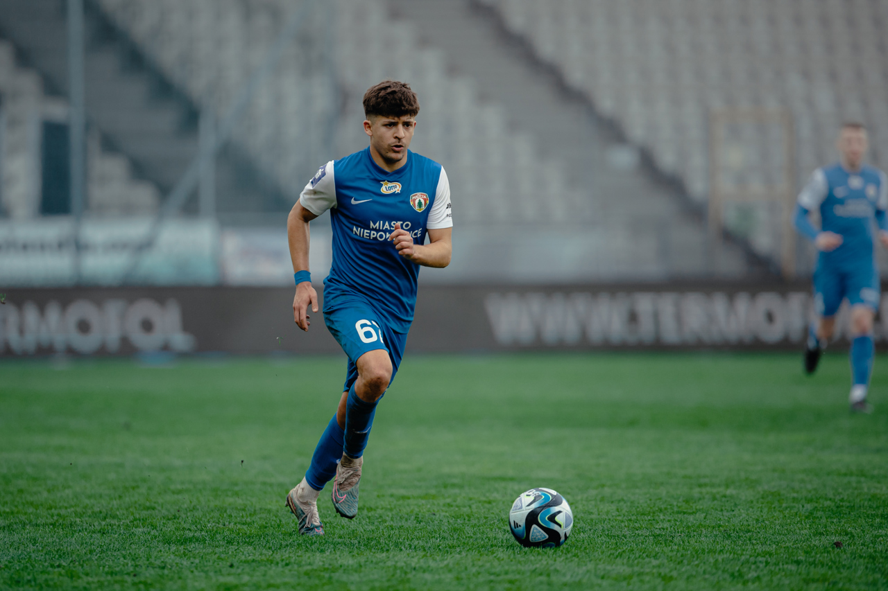 Poate schimba Polonia pe Slovacia: Ioan-Călin Revenco a plecat de la Puszcza, iar conform presei va ajunge la Tatran Preșov 