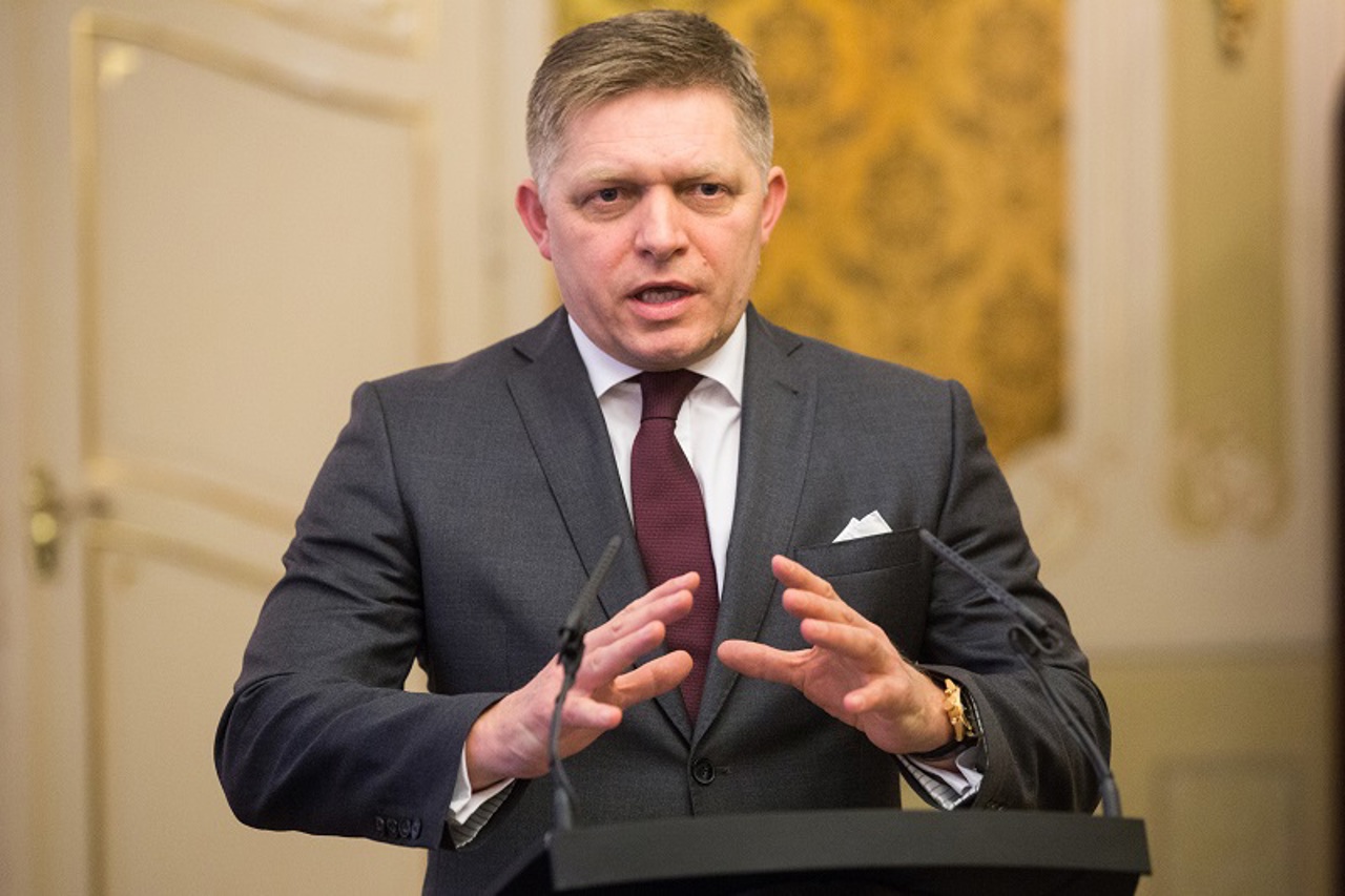 Premierul Slovaciei, în vizită la Moscova. Va vorbi cu Putin despre cum vede o încetare a războiului