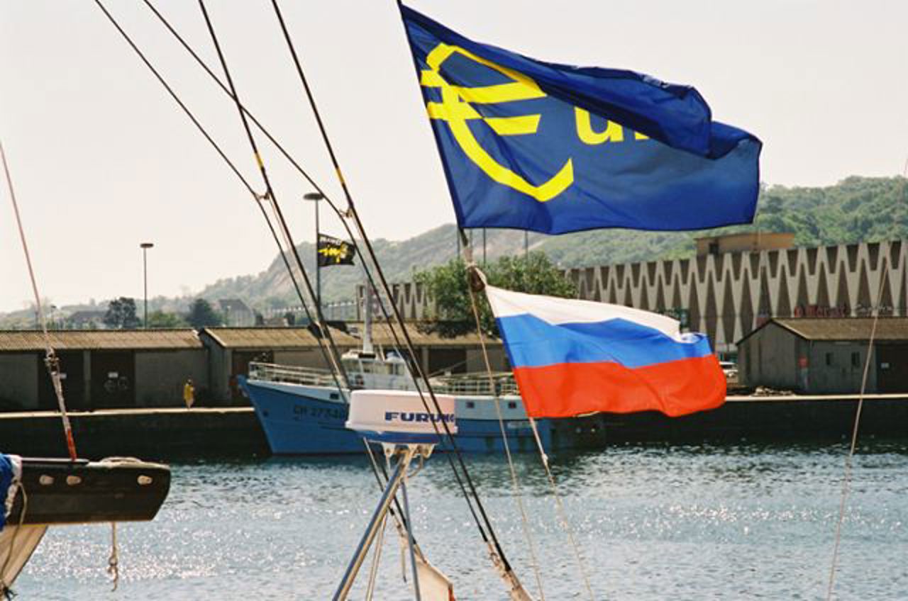 Guvernele Uniunii Europene au ajuns la o înțelegere politică - activele rusești înghețate vor fi folosite pentru Ucraina