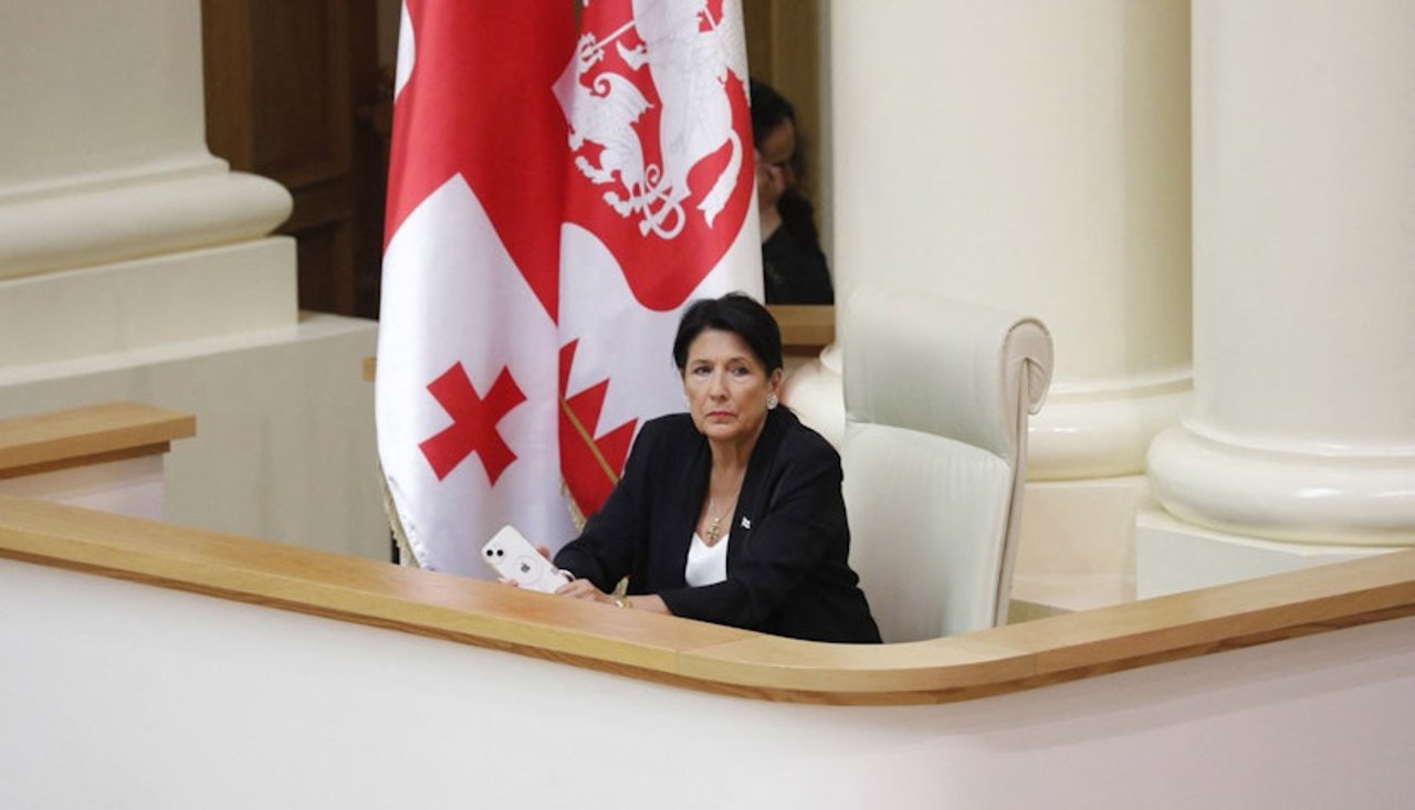 Президент Грузии заявила, что наложит вето на закон об "иностранных агентах"