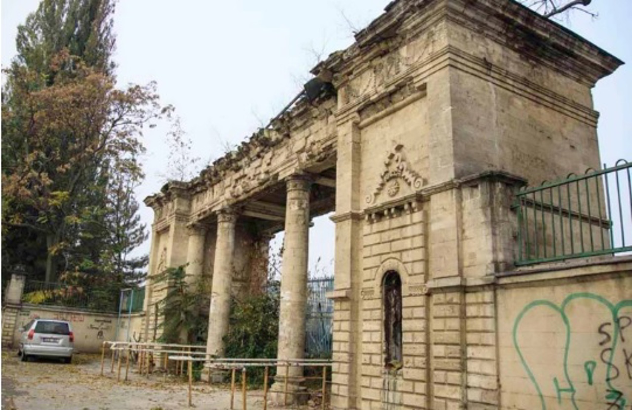 Одобрили в окончательном чтении: на территории бывшего Республиканского стадиона построят посольство США и общественный парк