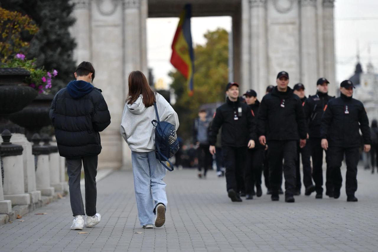 RETROSPECTIVA SĂPTĂMÂNII // Gazul european ajunge în regiunea transnistreană, satele au pierdut jumătate de mln de locuitori, iar pentru PA și PCCOCS se dă „bătălie”