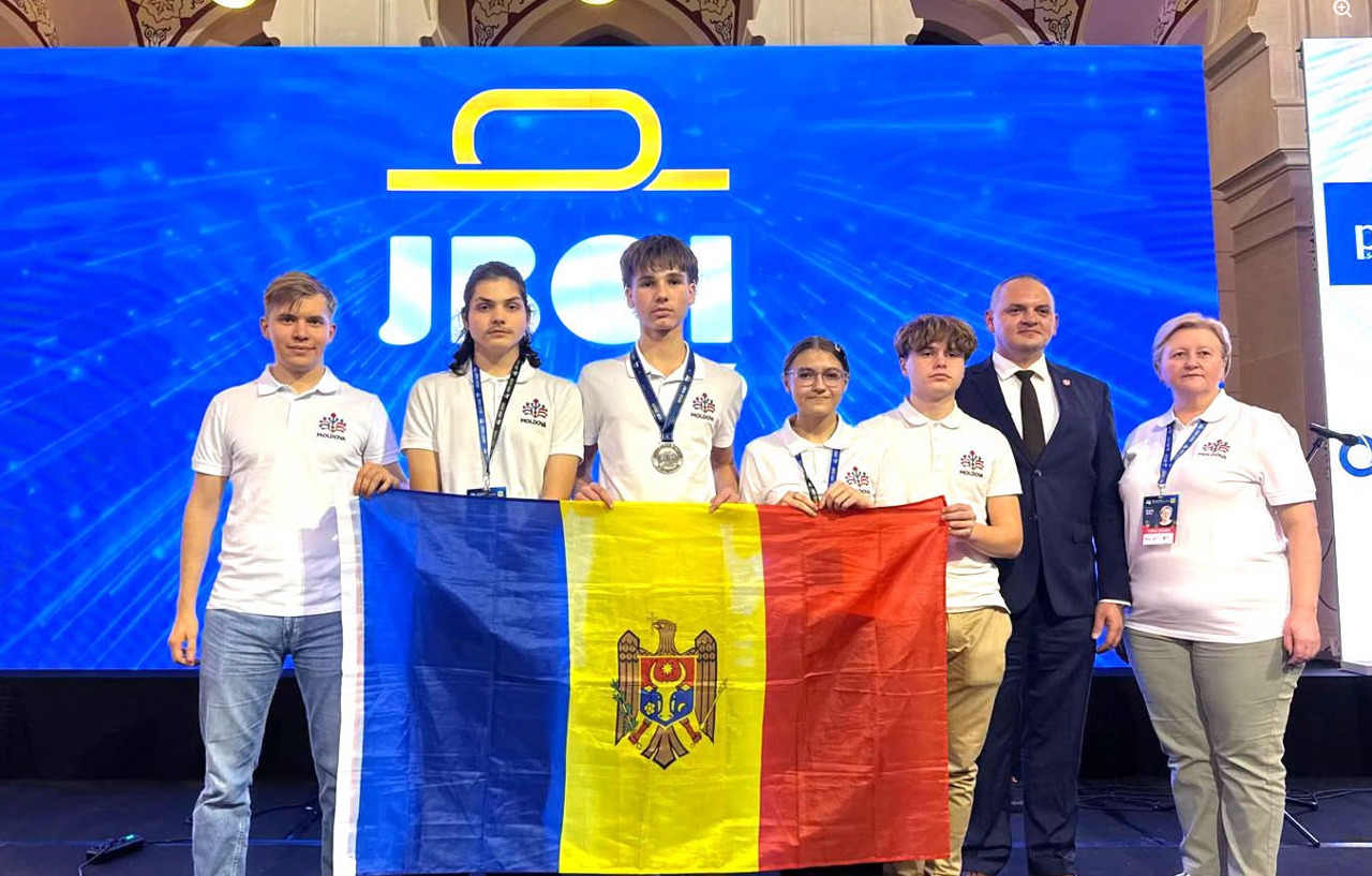  Argint pentru Republica Moldova la Olimpiada Balcanică de Informatică pentru Juniori