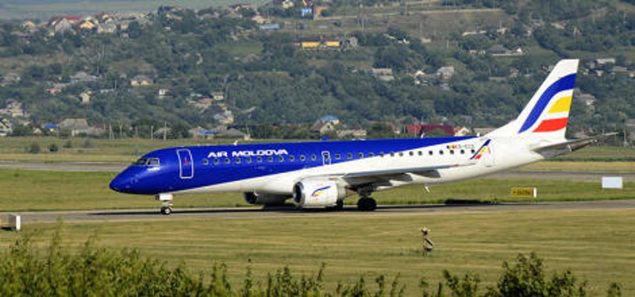 Directorul general și vicedirectorul „Air Moldova”, trimiși în judecată pentru depășirea atribuțiilor de serviciu. Învinuiții nu și-au recunoscut vina