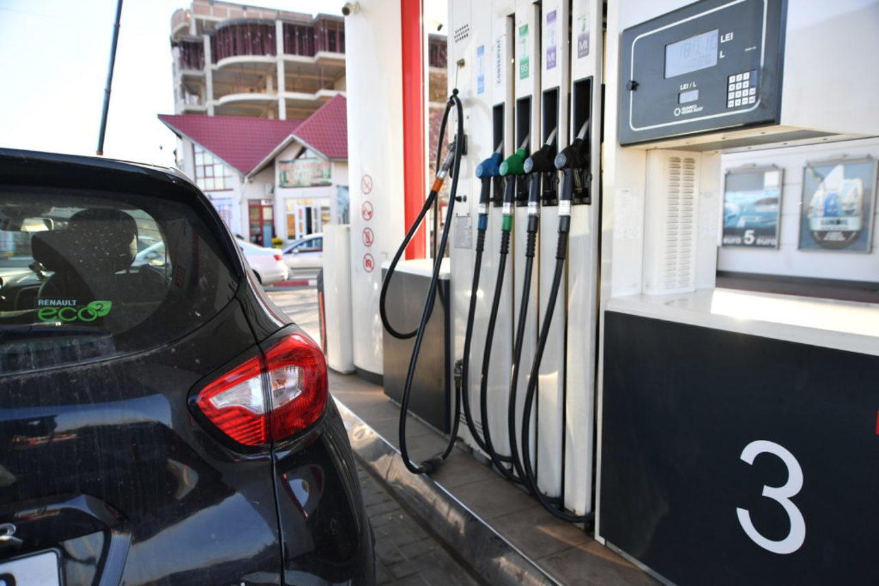 Minister of Energy warns gas stations selling no diesel from stock face penalties