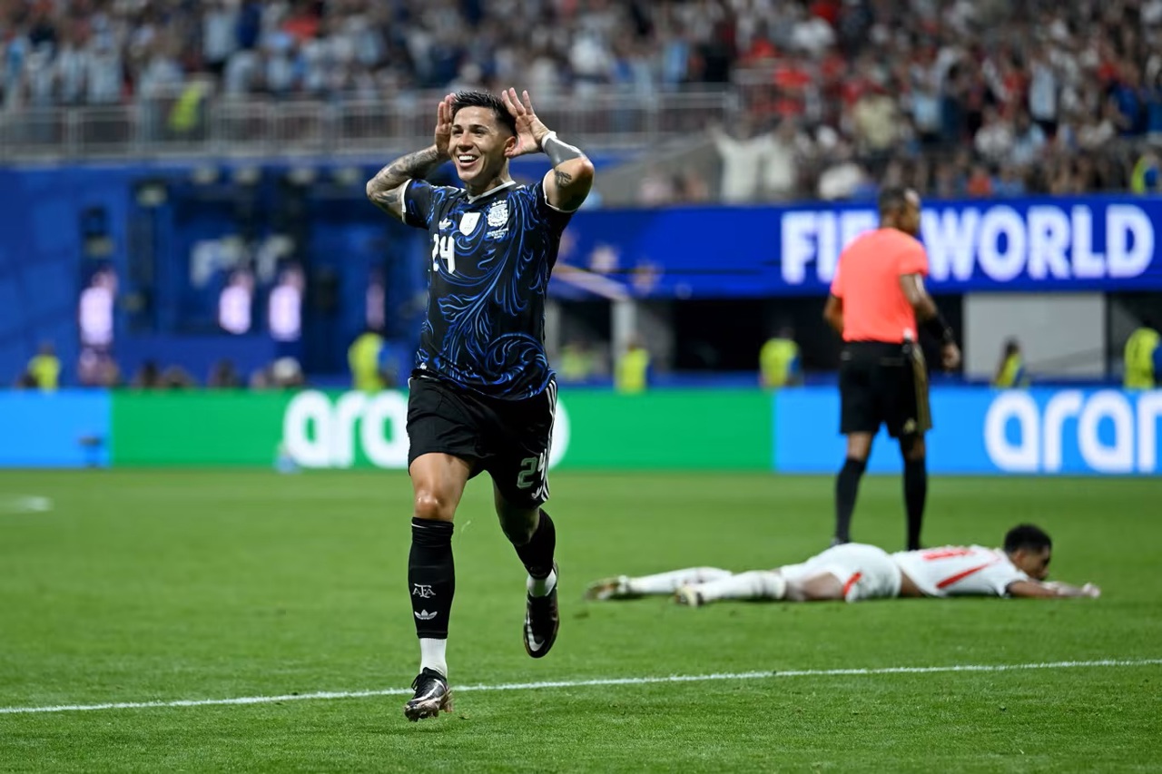 Argentina, revenire spectaculoasă și calificare în finala Cupei Mondiale