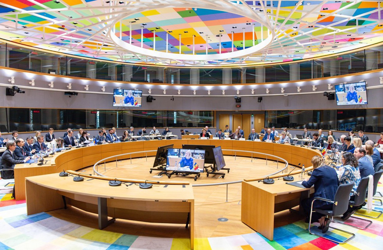 Moldova opens two key EU accession clusters in Luxembourg 