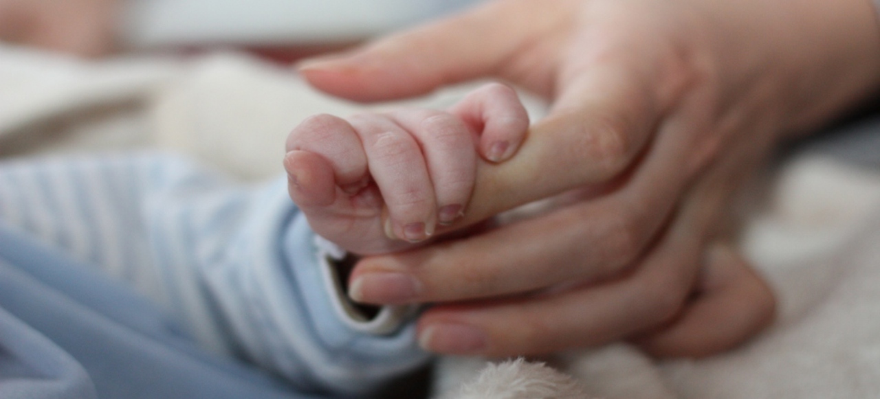 Asistenții sociali personali din capitală au ajuns la limita disperării. Ei insistă ca municipalitatea să găsească banii necesari pentru salarizare