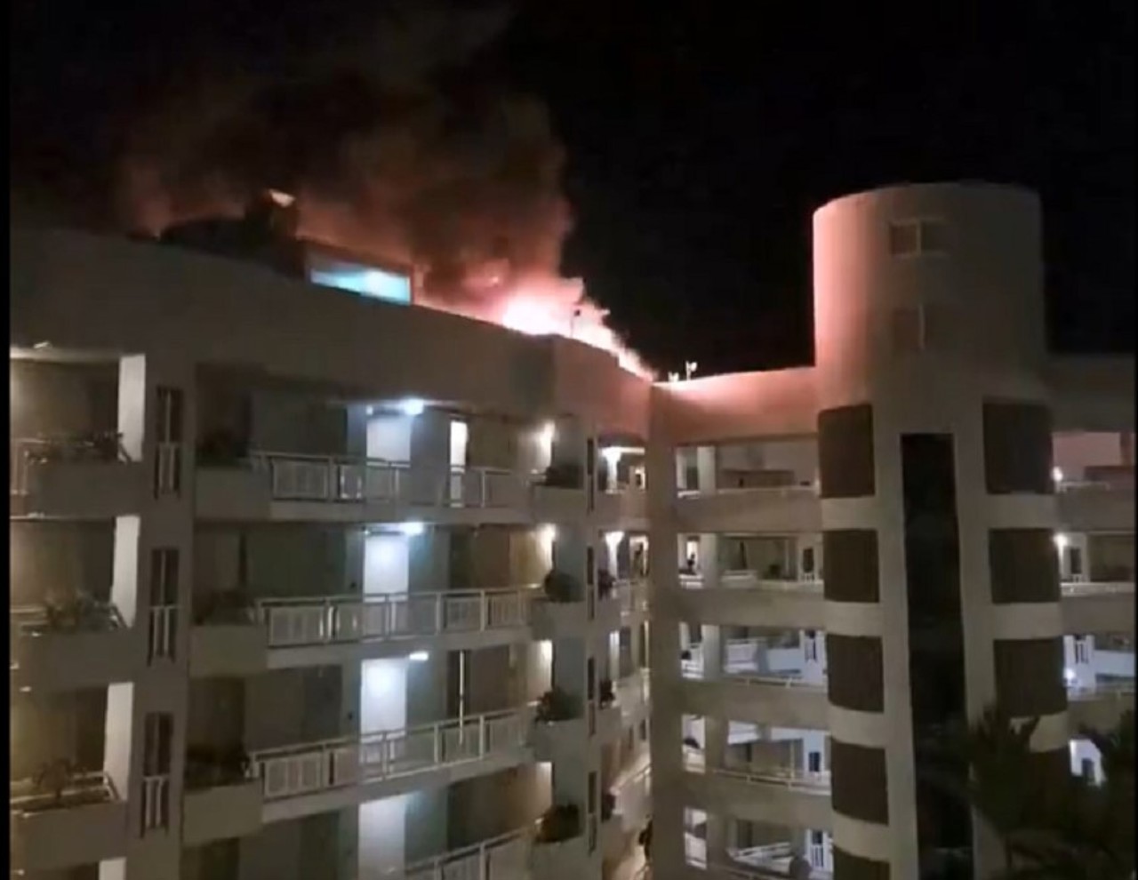 Helicopter has crashed on the roof of a hotel in Australia. The pilot died