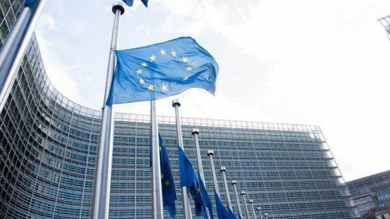 UE sancționează alți doi cetățeni ai R. Moldova pentru acțiuni de destabilizare a țării